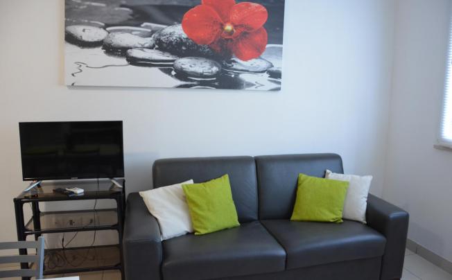 Фото отеля Residence green apartment