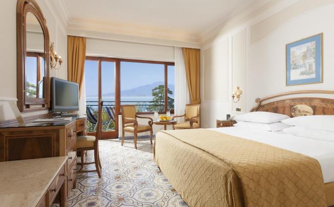 Фото отеля Grand hotel de la ville