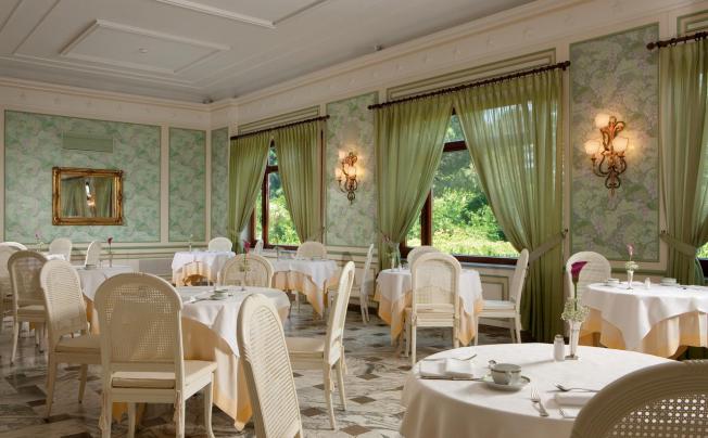 Фото отеля Grand hotel de la ville