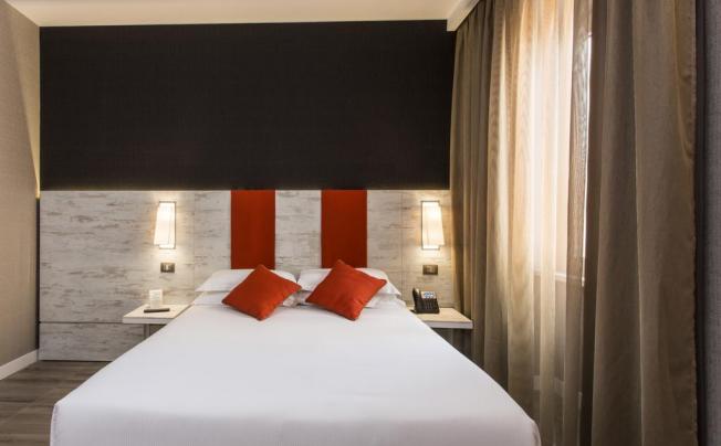 Фото отеля SMOOTH HOTEL ROME TERMINI 