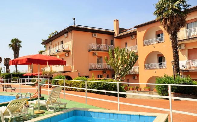 Фото отеля Villa Giardini