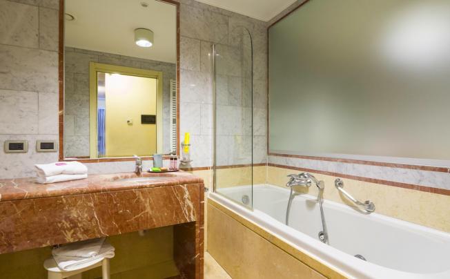 Фото отеля Hotel Carrobbio Milano