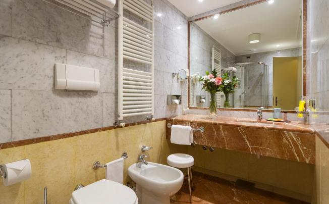 Фото отеля Hotel Carrobbio Milano