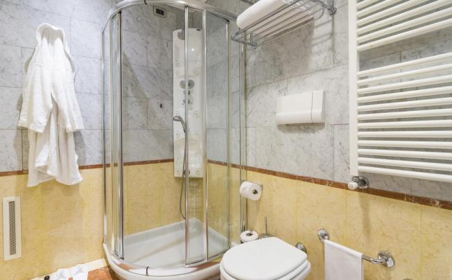 Фото отеля Hotel Carrobbio Milano