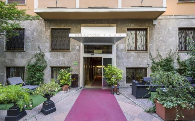 Фото отеля Hotel Carrobbio Milano