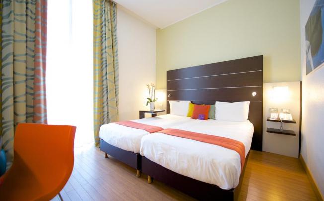 Фото отеля Mercure Angioino