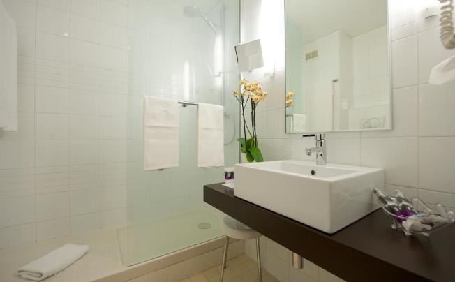 Фото отеля Mercure Angioino