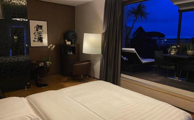 Фото отеля BERG LUXURY HOTEL 