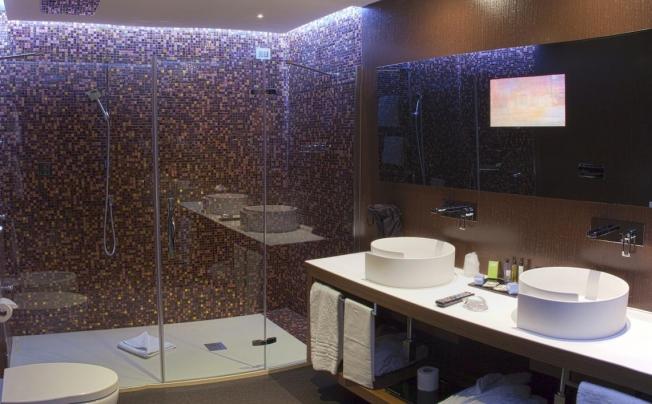 Фото отеля BERG LUXURY HOTEL 