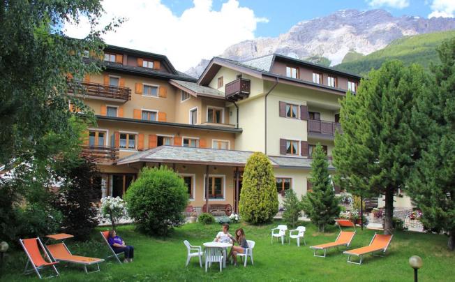 Фото отеля Meuble Sci Sport Hotel And Residence 