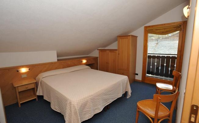 Фото отеля MEUBLE SCI SPORT HOTEL AND RESIDENCE 