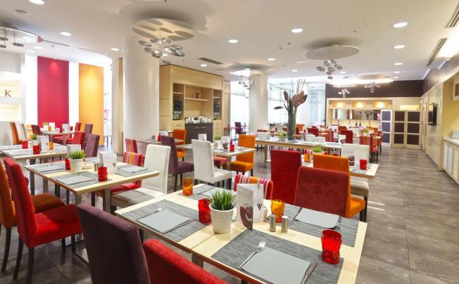 Фото отеля Ramada Plaza Milano