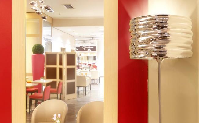 Фото отеля Ramada Plaza Milano