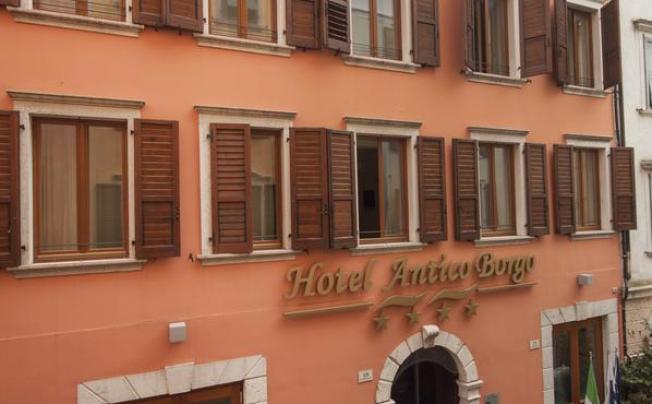 Фото отеля Antico Borgo Hotel