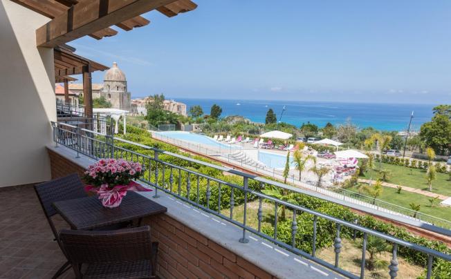 Фото отеля MICHELIZIA TROPEA RESORT