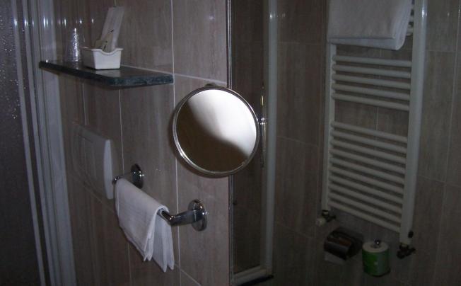 Фото отеля Caldin's Hotel