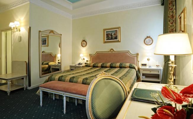 Фото отеля Daniel's Hotel