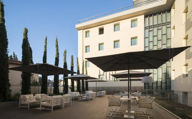 Фото отеля The Glance Hotel