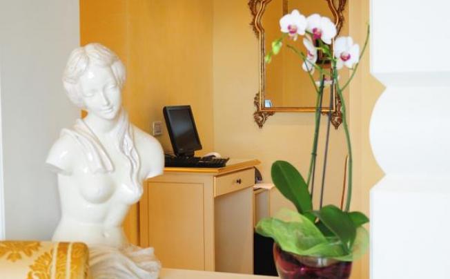 Фото отеля Viktoria Palace Hotel