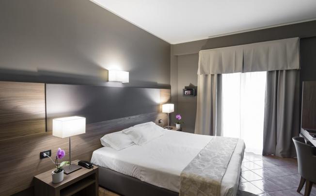 Фото отеля Sunflower hotel