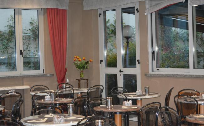 Фото отеля Sunflower hotel