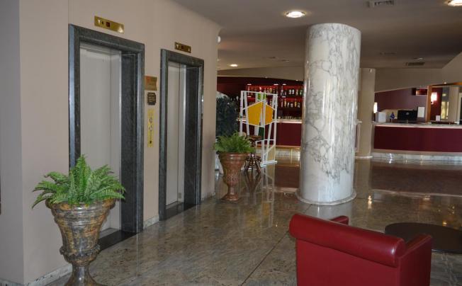 Фото отеля Sunflower hotel