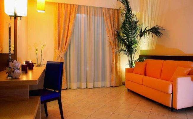 Фото отеля GRAND AVALON SIKANI 
