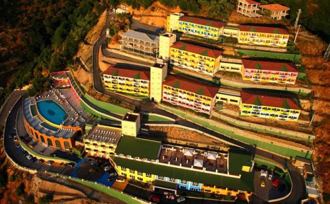 Фото отеля GRAND AVALON SIKANI 