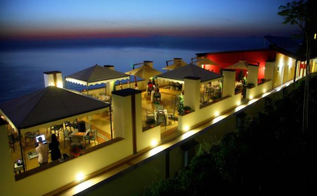 Фото отеля GRAND AVALON SIKANI 