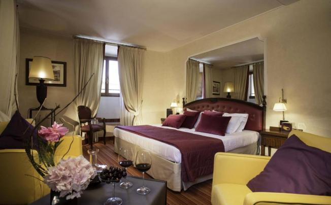 Фото отеля Colonna Palace Hotel