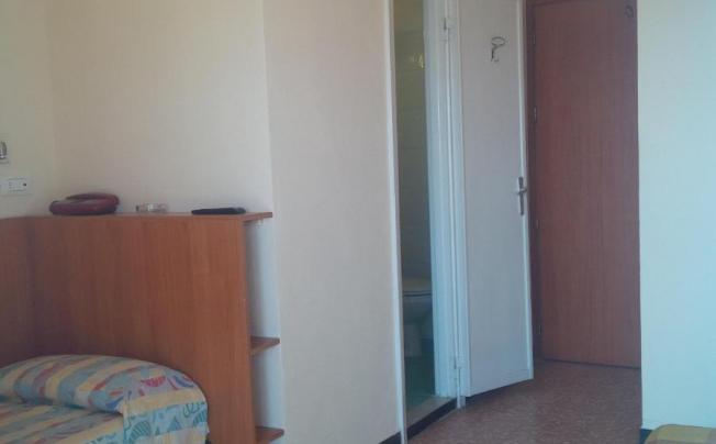 Фото отеля Robinia Hotel