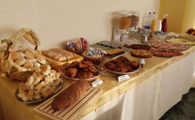 Фото отеля Robinia Hotel