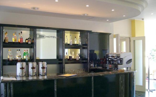 Фото отеля Robinia Hotel