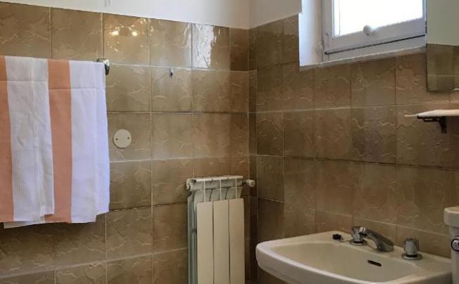 Фото отеля Robinia Hotel