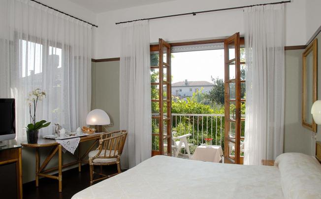 Фото отеля Hotel Villa Mabapa