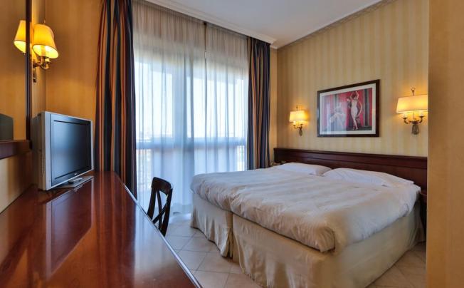 Фото отеля UNAWAY Hotel & Residence Contessa Jolanda Milano (ex. Atahotel Contessa Jolanda
