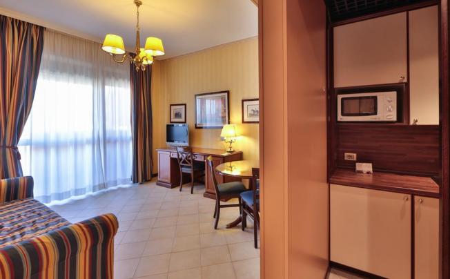 Фото отеля UNAWAY Hotel & Residence Contessa Jolanda Milano (ex. Atahotel Contessa Jolanda