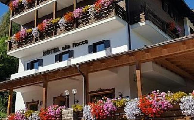 Фото отеля Alla Rocca Hotel Varena