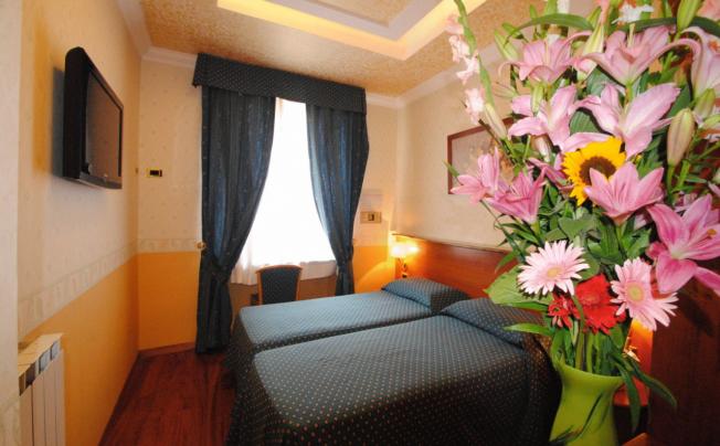 Фото отеля Verona Hotel