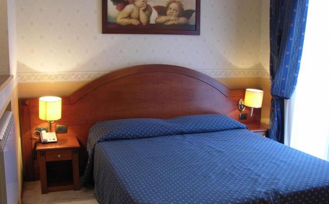 Фото отеля Verona Hotel