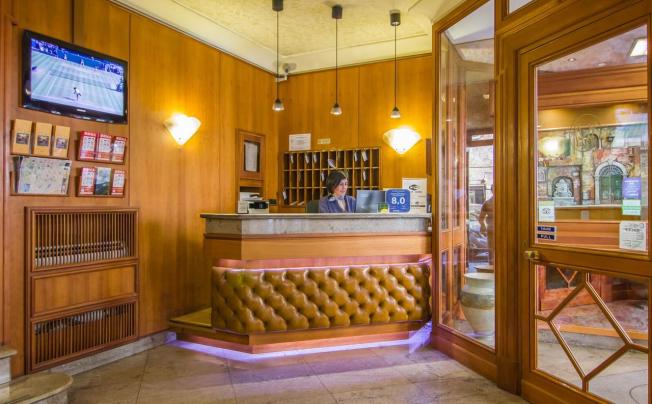 Фото отеля Verona Hotel