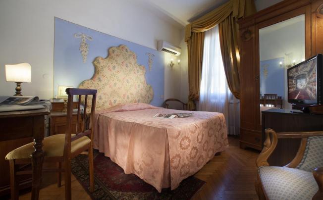 Фото отеля Tornabuoni Beacci Hotel