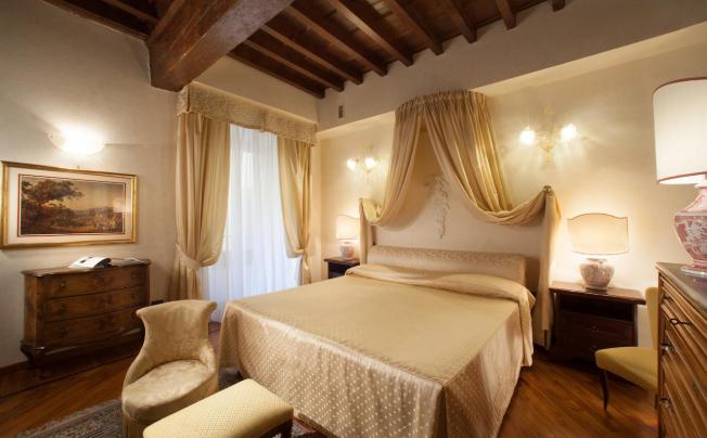 Фото отеля Tornabuoni Beacci Hotel
