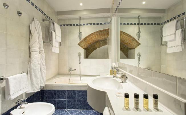Фото отеля Grand Hotel Cavour