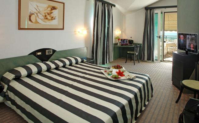 Фото отеля PARIGI HOTEL
