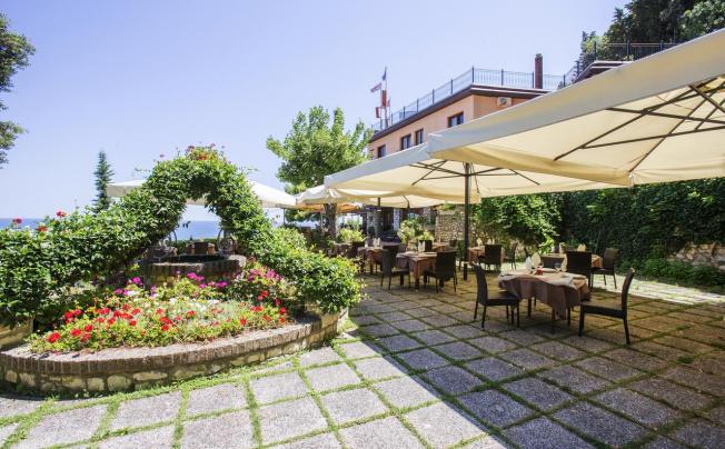 Фото отеля Seebay Hotel