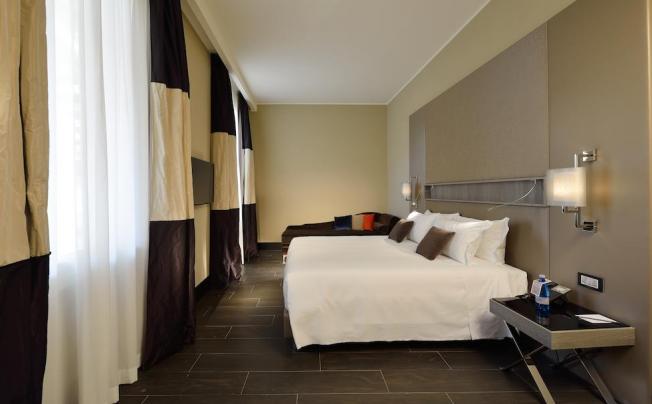 Фото отеля Rome Life Hotel