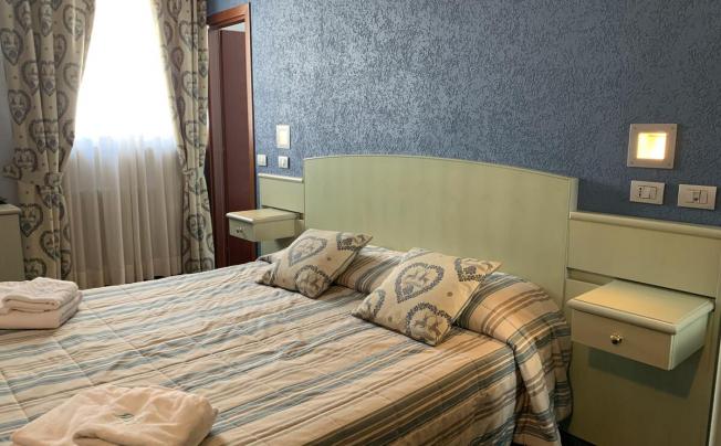 Фото отеля Astoria Hotel