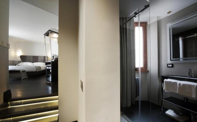 Фото отеля Mood Suites Tritone