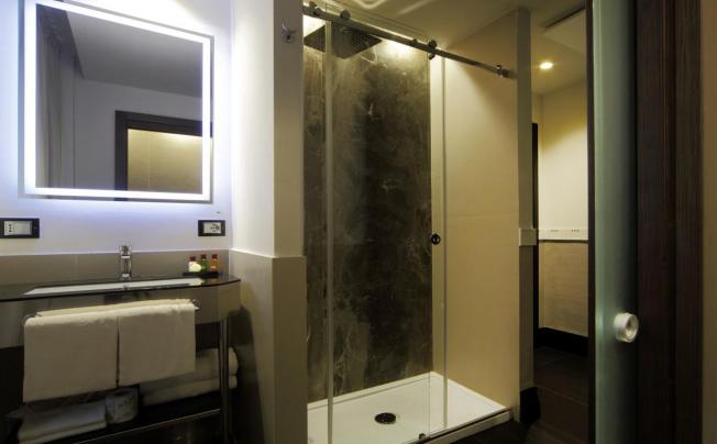 Фото отеля Mood Suites Tritone